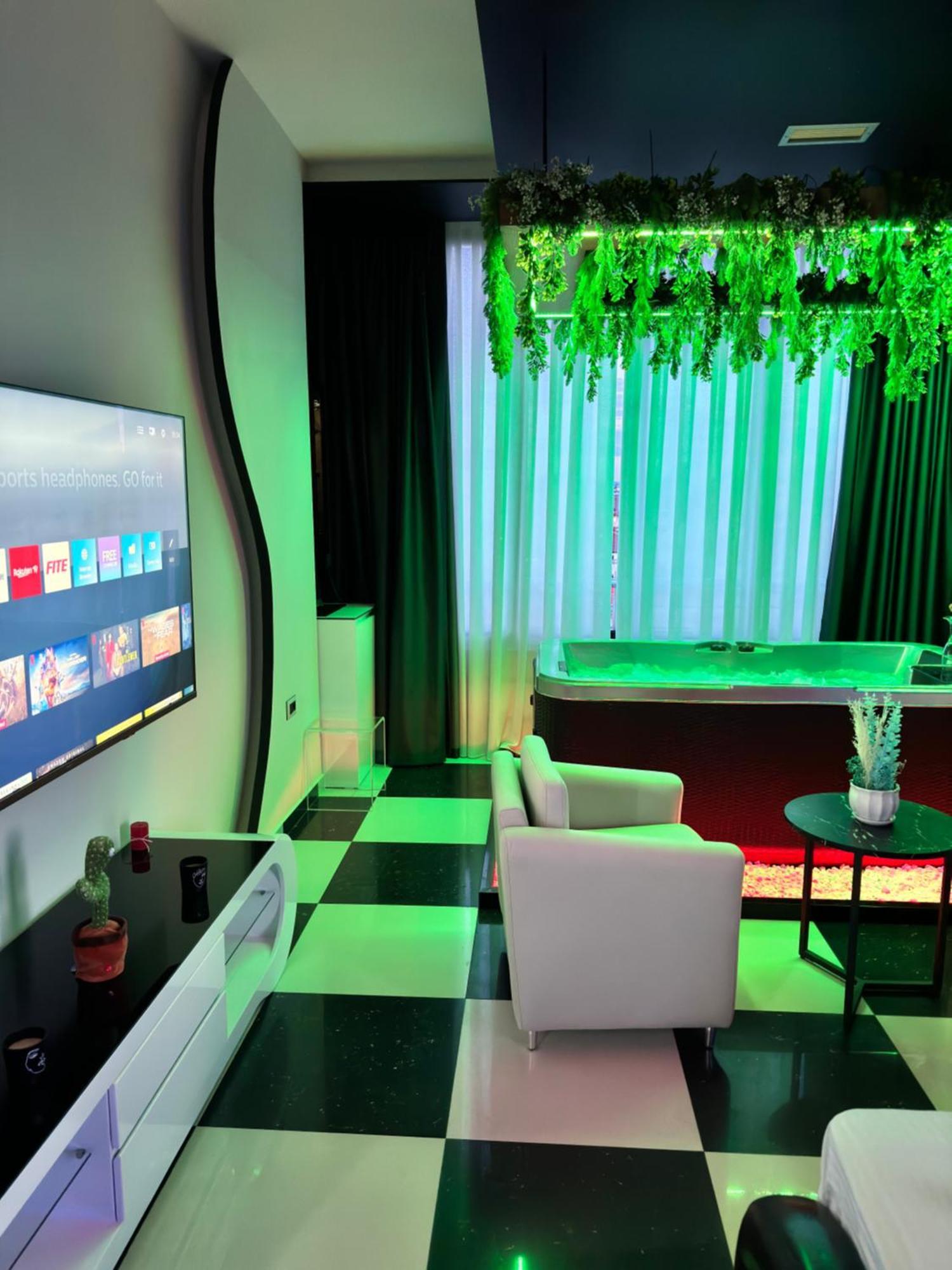 טיראנה Sueno Apartments & Suites מראה חיצוני תמונה