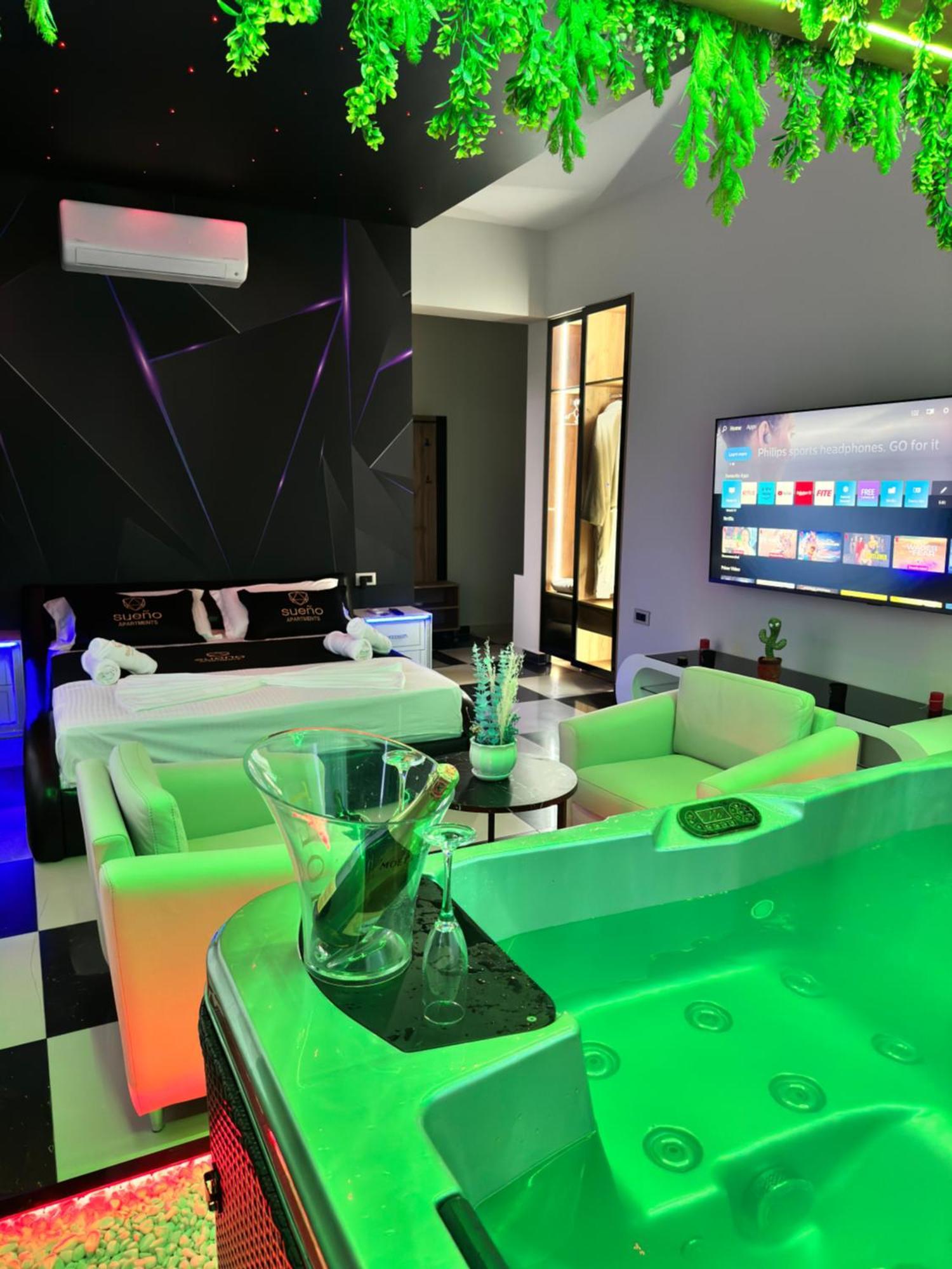 טיראנה Sueno Apartments & Suites מראה חיצוני תמונה