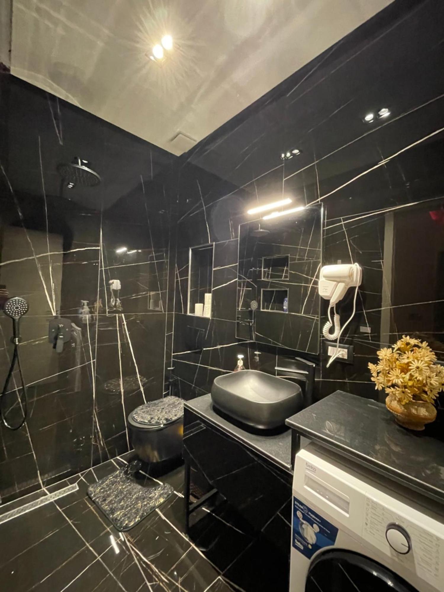 טיראנה Sueno Apartments & Suites מראה חיצוני תמונה